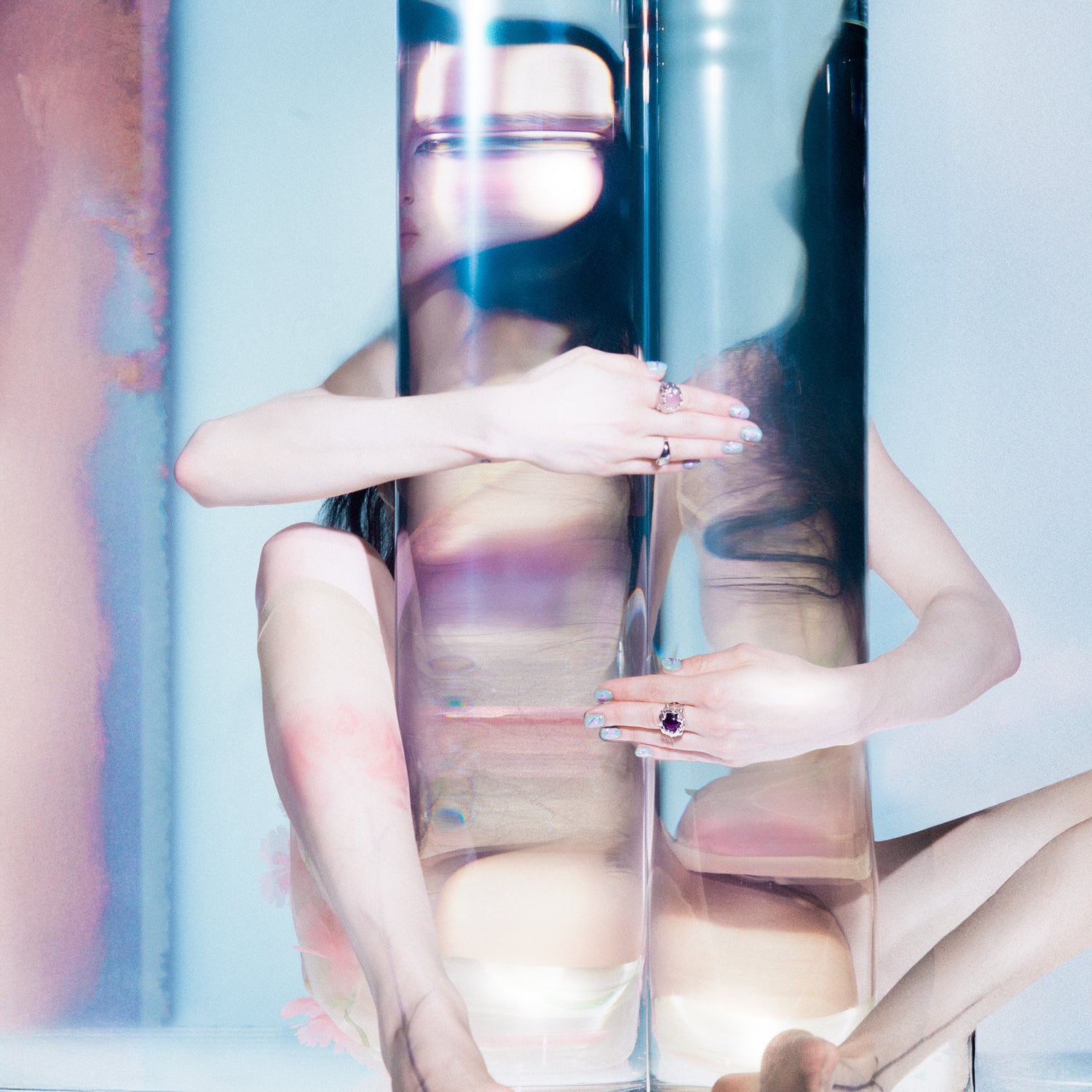 POPPY-EMPTY-HANDS